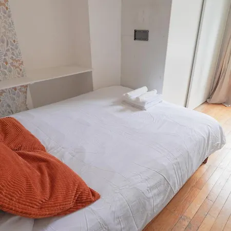 11 Historic Le Sentier Flat Near Louvre & Metro * Parijs