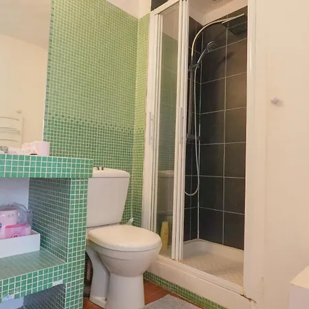 Appartamento 11 Historic Le Sentier Flat Near Louvre & Metro Parigi